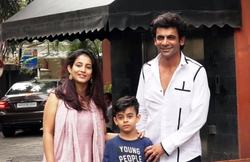 Sunil Grover, Aarti Grover, Dr. Mashhoor Gulati