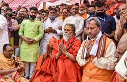 कोरोनाः पूर्व CM बड़े स्तर पर नहीं चाहते थे कुंभ? एंकर ने पूछा; उत्तराखंड CM तीरथ बोले- हमारे लिए हर रोज होता है आपदा का दिन