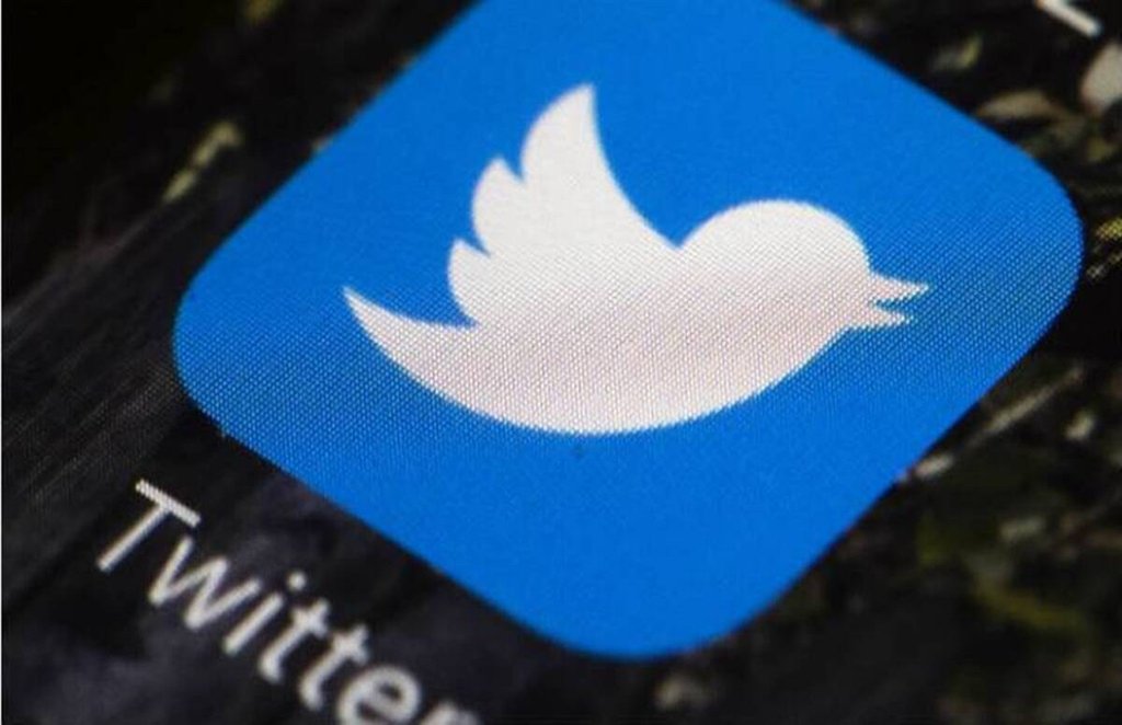 Twitter, Account Suspension