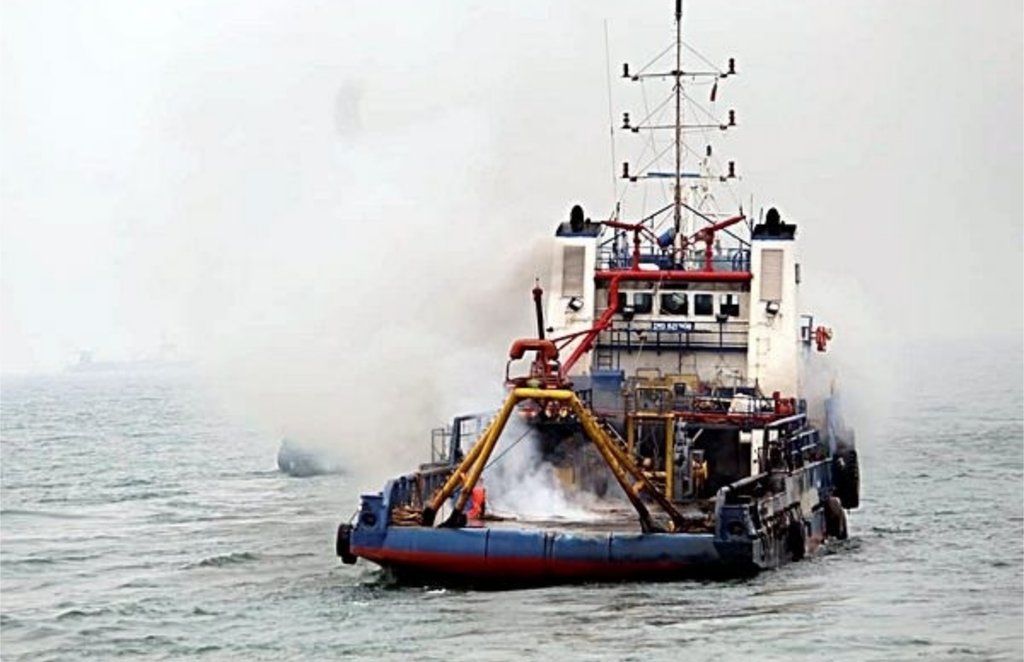 indian navy, kochi, fisherman ship