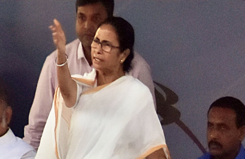 Mamta Banerjee, Kajol, Ajay Devgan