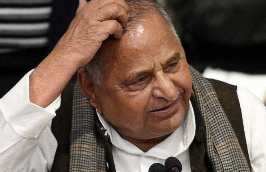 Mulayam Singh Yadav, Saifai, Akhilesh Yadav