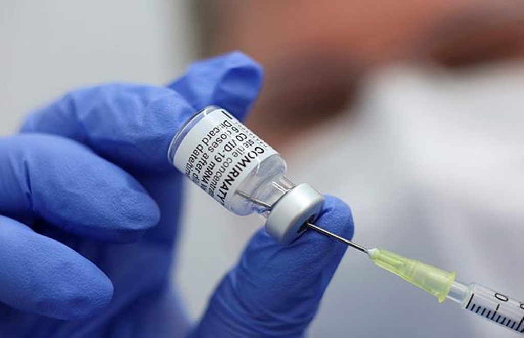 Mumbai, Vaccine, Corona