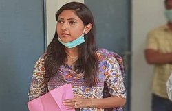 कोरोना का कहर: कांग्रेस विधायक अदिति सिंह ने कुमार विश्वास से ICU बेड के लिए लगाई गुहार