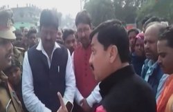 ‘वर्दी उतर जाएगी आपकी’, बीजेपी विधायक बजरंग बहादुर ने थानेदार को दी थी धमकी