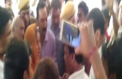 भाजपा विधायक के पति ने थाने में इंचार्ज को जड़ दिया था थप्पड़, VIDEO वायरल होने पर मचा था बवाल