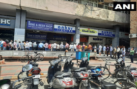 Arvind Kejriwal, delhi liquor shops, khanmarket
