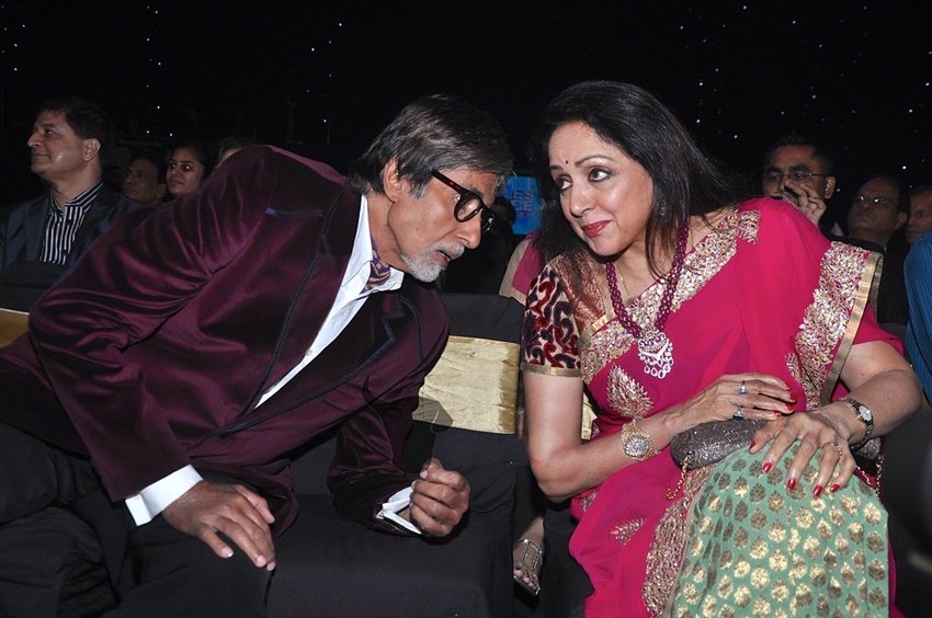 Hema Malini Sunny Deol Rift, Sunny Deol Stepmother, Dharmendra Wife