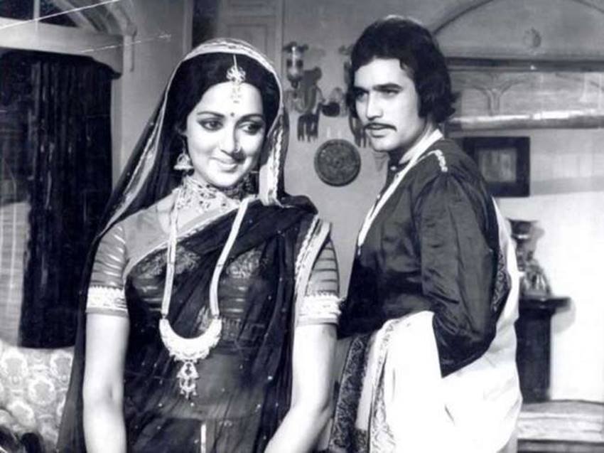 Hema Malini Sunny Deol Rift, Sunny Deol Stepmother, Dharmendra Wife
