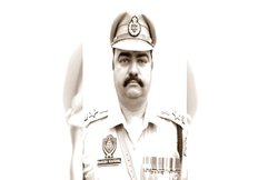 सीरियल किलर को दबोचा औऱ आतंकी हमले में भी दिखाई बहादुरी, मशहूर अफसर राकेश कौशल की कहानी