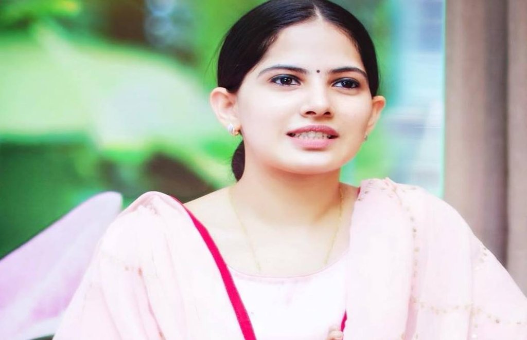 Jaya kishori age, wiki, bhajan, marriage, husband, fees, net worth: These 5 things should never be told to others, know what Jaya Kishori says