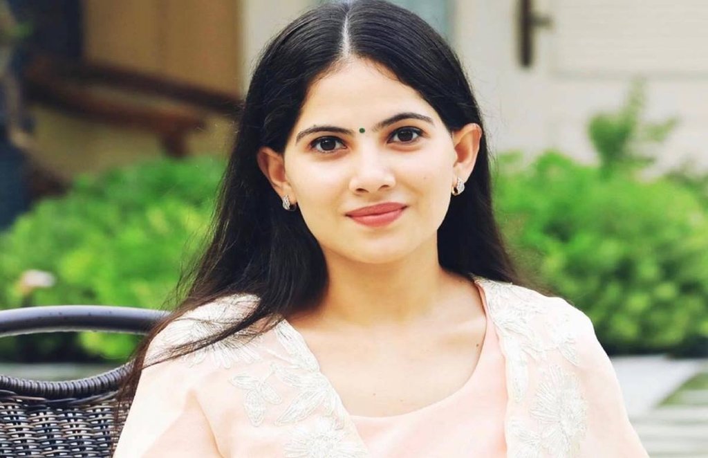 jaya kishori, jaya kishori age, jaya kishori motivational video, जया किशोरी जी, jaya kishori fees,