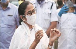 मैं संबित से कह रहा, आपको क्यों मिर्ची लगी- एंकर से भिड़ गए TMC नेता; बंगाल में कोरोना के सवाल पर संबित पात्रा भी भड़के