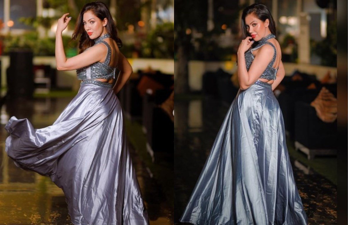 TMKOC की ‘बबीता जी’ असल जिंदगी में भी हैं स्टाइलिश, जानिये हर एपिसोड की कितनी लेती हैं फीस TMKOC की ‘बबीता जी’ असल जिंदगी में भी हैं स्टाइलिश, जानिये हर एपिसोड की कितनी लेती हैं फीस