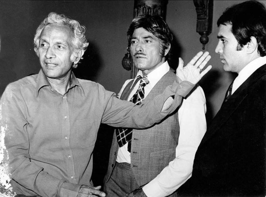 राजकुमार ने पैगाम, वक्‍त, नीलकमल, पाकीज़ा, मर्यादा, हीर रांझा, सौदागर और तिरंगा जैसी दर्जनों सुपरहिट फिल्मों में काम किया था। 