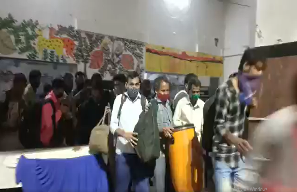 Indian Railways, Coronavirus, Migrant Labourers