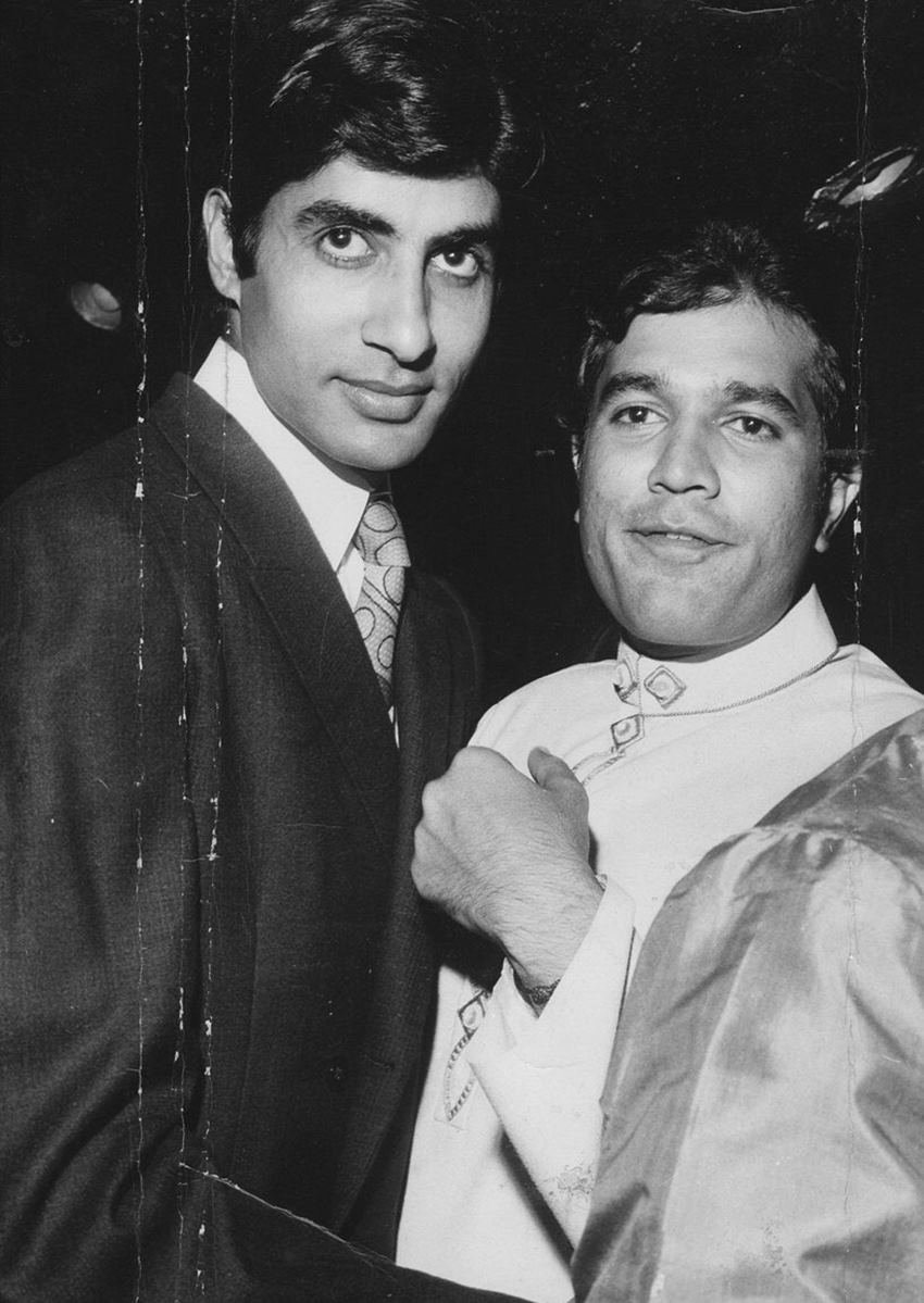 Rajesh Khanna life story,Rajesh khanna Amitabh Rift, rajesh khanna Divorce