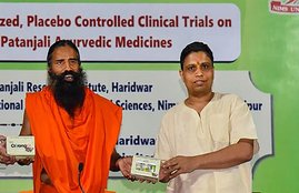 Baba Ramdev. Coronil