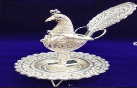 silver peacock, vastu shastra, vastu tips