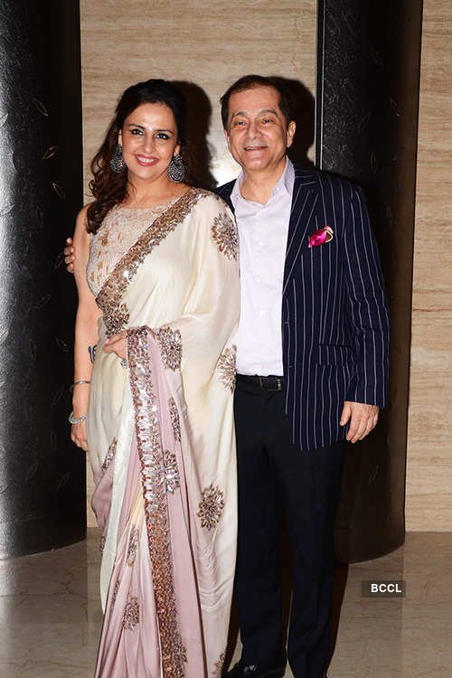 Akshay Kumar, Twinkle Khanna, Alka Bhatia