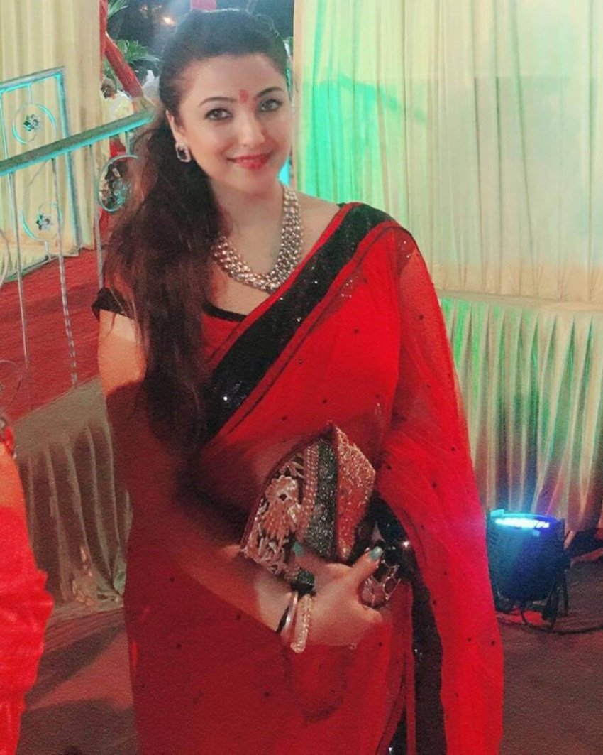 Madhu Sharma: शायद ही कोई भोजपुरी सुपरस्टार होगा जिसके साथ मधु शर्मा ने काम ना किया हो। वह अपनी बोल्डनेस के लिए भी भोजपुरी फिल्म इंडस्ट्री में काफी फेमस हैं। 37 साल की हो चुकीं मधु शर्मा को आज तक कोई ऐसा नहीं मिला जिसके साथ वह घर बसा सकें। ये बात खुद मधु शर्मा मानती हैं।
