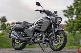 Suzuki Intruder