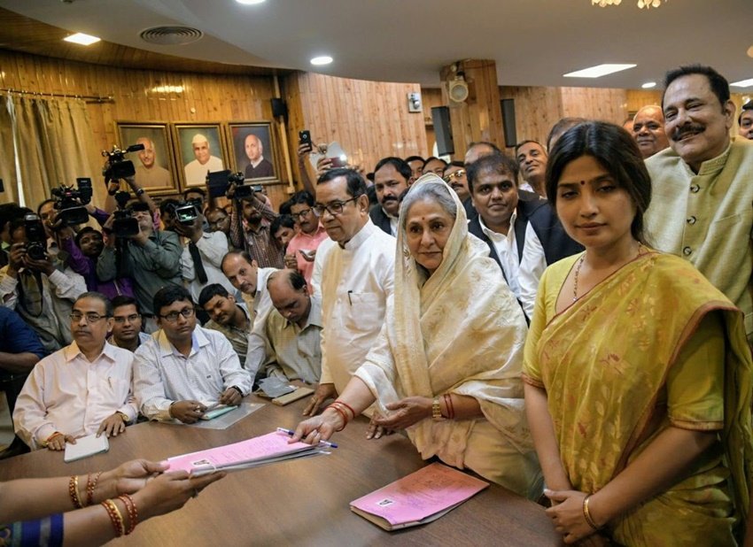 Dimple Yadav, Akhilesh Yadav SP, Mulayam Singh second wife