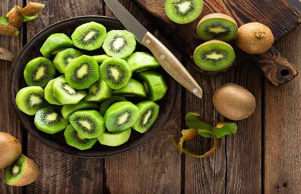 kiwi, kiwi health benefits, skin allergy, skin infection, pregnancy