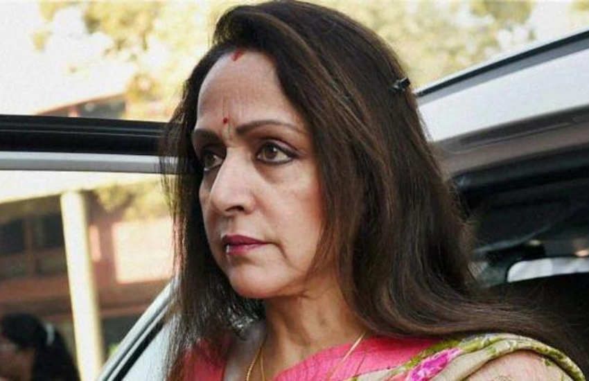 Hema Malini, Jaya Chakraborty, Dharmendra