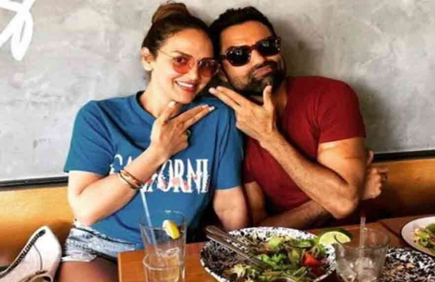 Hema Malini, Dharmendra, Abhay Deol, Sunny Deol, Bobby Deol, Esha Deol