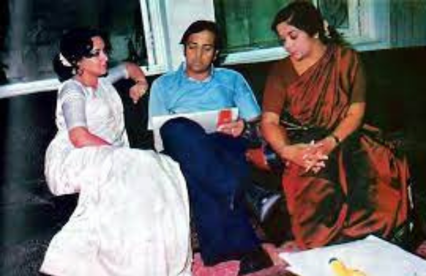 Hema Malini, Jaya Chakraborty, Dharmendra