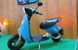 Italian automobile company Benelli launched first electric scooter dong know the price features and specifications