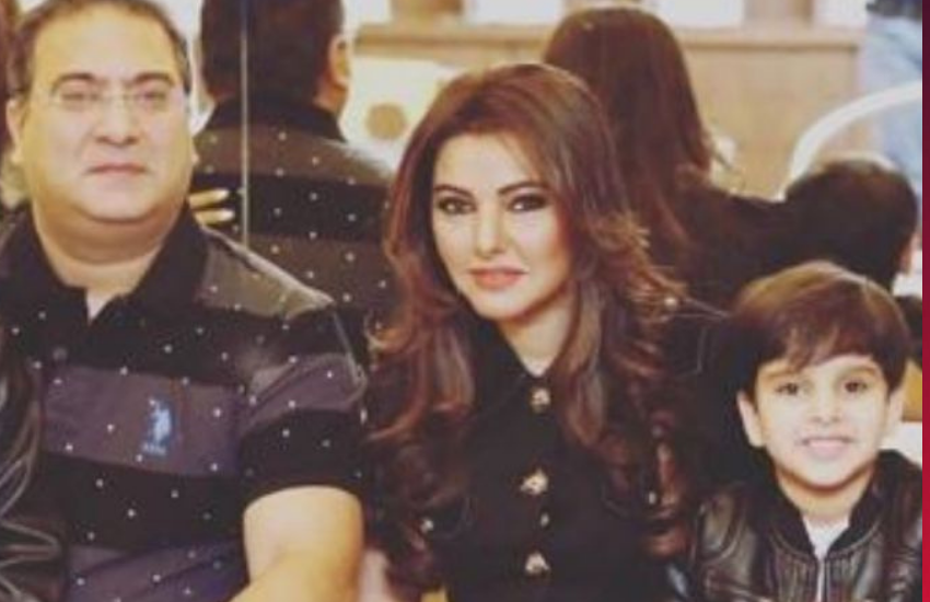 Bollywood husband death, star husband death, widows actresses