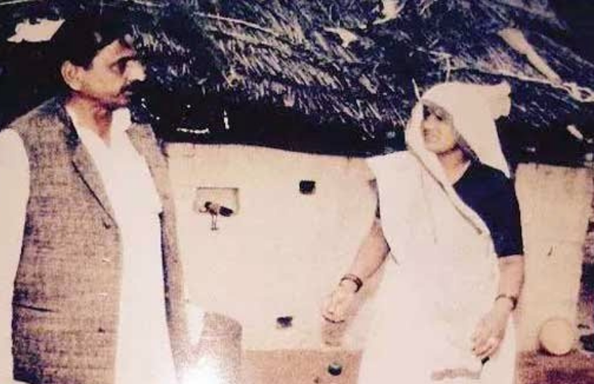 Mulayam Singh Yadav, Akhilesh Yadav