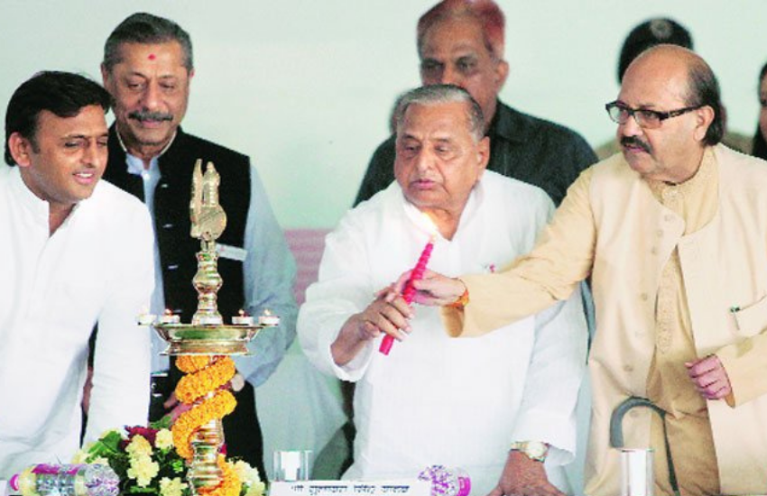 Mulayam Singh Yadav, Akhilesh Yadav, Amar Singh