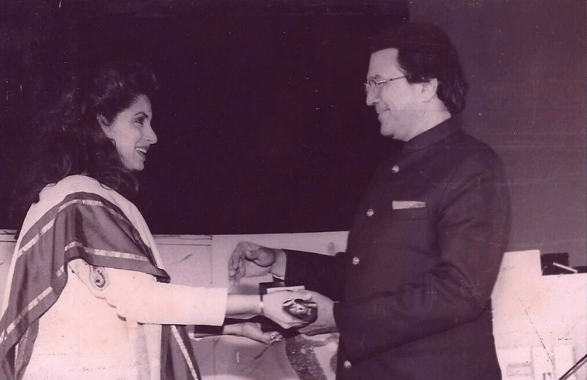 Rajesh Khanna, Dimple Kapadia,Geeta Bali