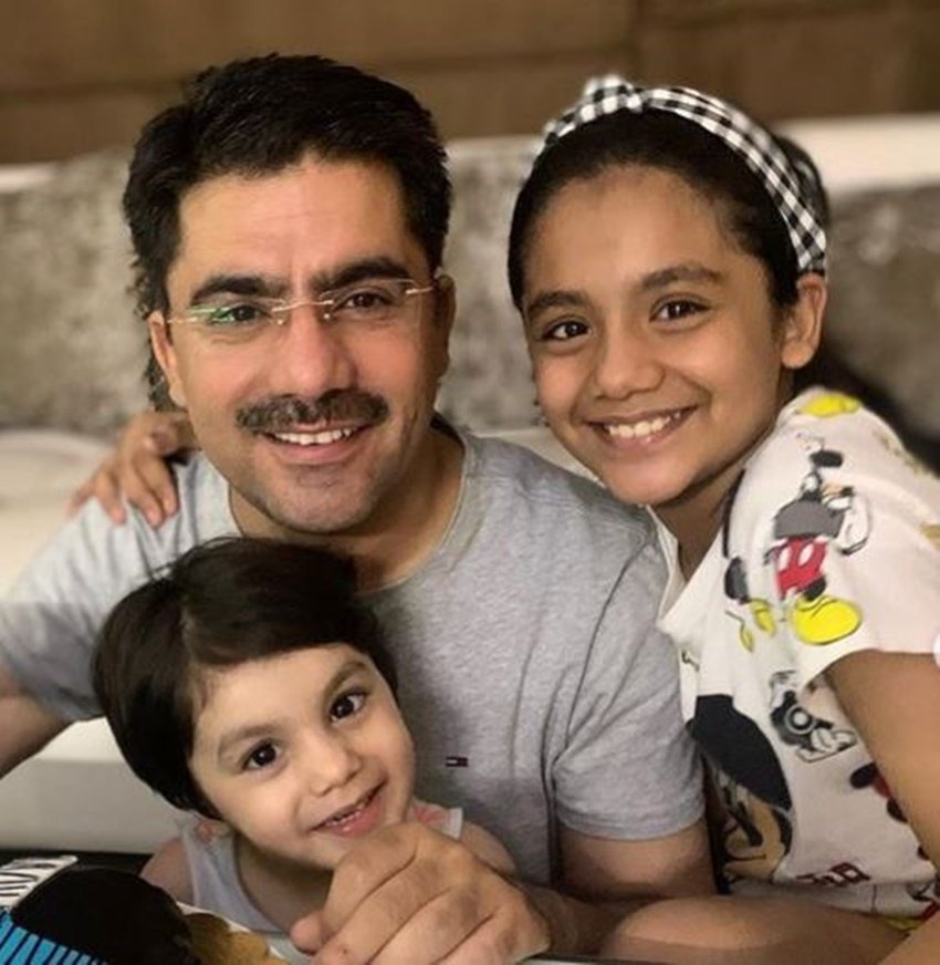 rohit Sardana Wife, Rohit Sardana property