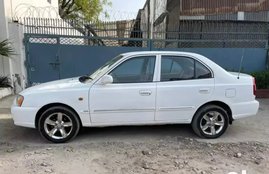 Second hand Hyundai Accent car with CNG kit in 75 thousand know detail of offer