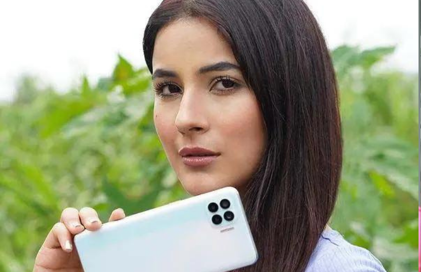 Katrina Kaif, Katrina Kaif carbon copy
