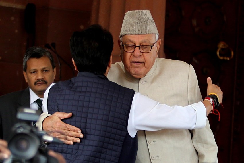 Dimple Yadav, Akhilesh Yadav SP, Mulayam Singh second wife