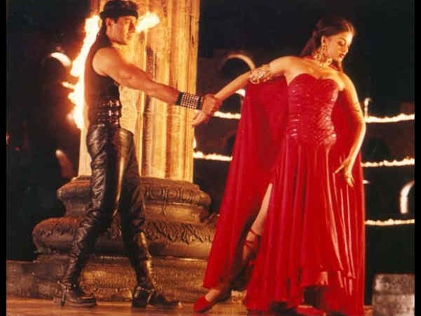 Sunny Deol Hema malini rift, Dharmendra Amitabh Relationship, Hema Malini Affairs