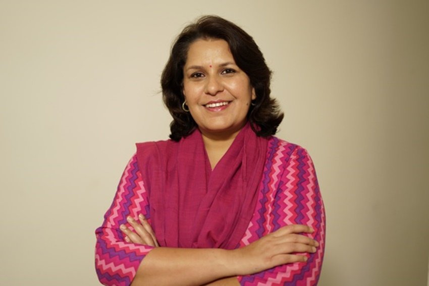 सुप्रिया श्रीनेत कांग्रेस की तेज तर्रार राष्ट्रीय प्रवक्ता हैं। सुप्रिया ने धीरेंद्र सिंह से शादी की है। धीरेंद्र सिंह फाइनेंस इंश्योरेंस कंपनी में काम करते हैं।