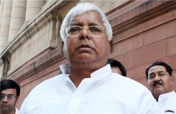 इंटरव्यू लेने आपके घर बार-बार आता रहूंगा- बोले एंकर, तो लालू का आया था जवाब- हमारे सामने जो आते हैं, आधा तो उनका दम निकल जाता है