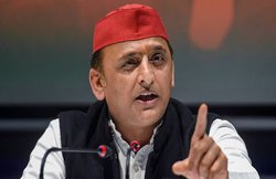 यूपी पंचायत चुनाव में सपा का परचम, भाजपा को निर्दलीयों पर यकीन