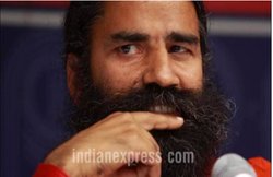 दिन में दो बार भोजन और आधा लीटर दूध! जानें क्या है योगगुरु बाबा रामदेव का पूरा डाइट चार्ट