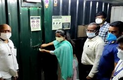 कोविड गाइडलाइंस को तोड़ चल रही थी BIGG BOSS की शूटिंग, पुलिस ने रेड मार कर दिया सील