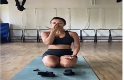 फेफड़ों को मजबूत करने के लिए मलाइका अरोड़ा ने दिए टिप्स, फैन्स को बताया- इस तरह करें प्राणायाम