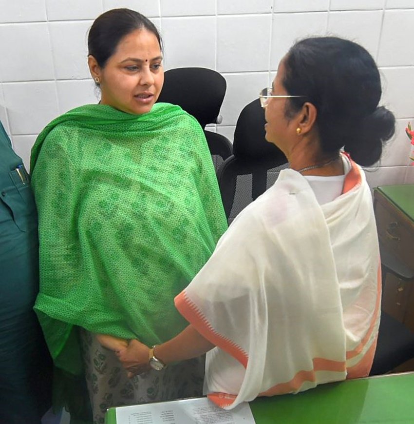 lalu prasad yadav daughters, Rajlakshmi yadav MIL Dimple Yadav, Mamata Banerjee lifestyle, bengal violence