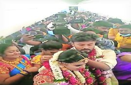 Marriage on plane, Madurai
