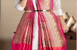 Fashion Tips: गर्मियों में अपने वार्डरोब को करें अपग्रेड, यह स्टाइलिश सिल्क दुपट्टे देंगे खूबसूरत एथनिक लुक